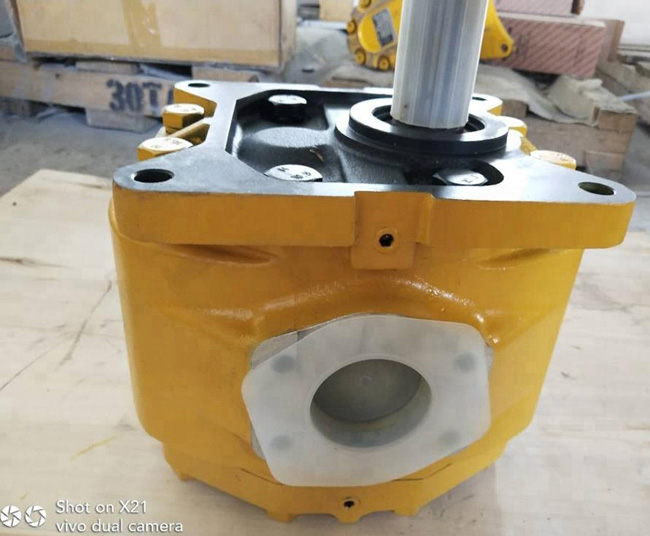 推土機零件液壓泵 SHANTUI SD16 SD22 SD32 推土機零件液壓泵 SHANTUI SD16 SD22 SD32