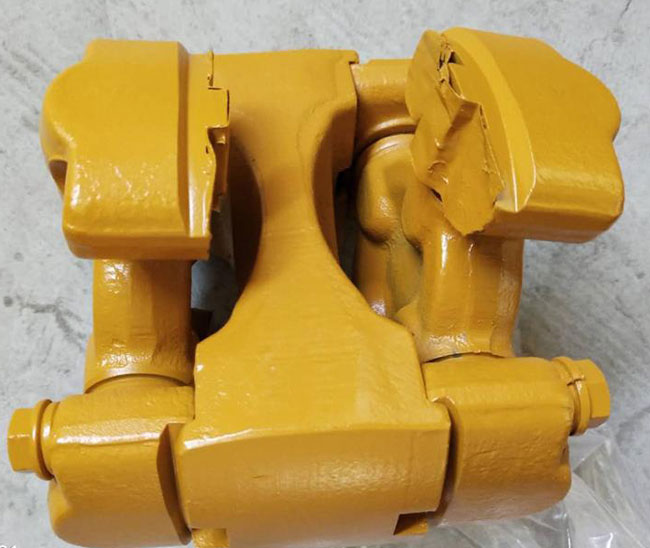 推土機配件萬向節(jié)聯(lián)軸器總成 推土機配件萬向節(jié)聯(lián)軸器總成