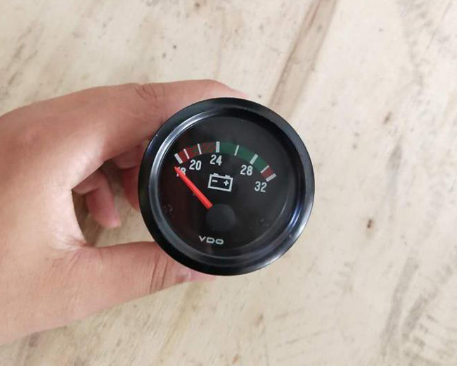 推土機(jī)SD16/SD22/SD23/SD32 電壓表D2140-03200