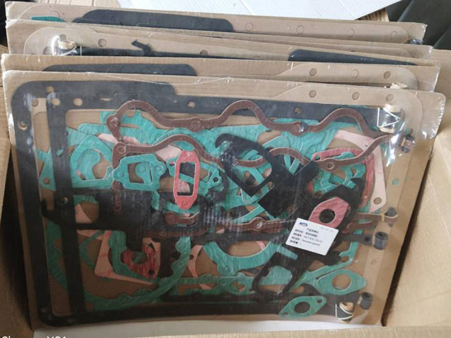 推土機(jī)sd16 sd22 sd32 發(fā)動(dòng)機(jī)修理包6CT-XLB C6121 推土機(jī)sd16 sd22 sd32 發(fā)動(dòng)機(jī)修理包6CT-XLB C6121